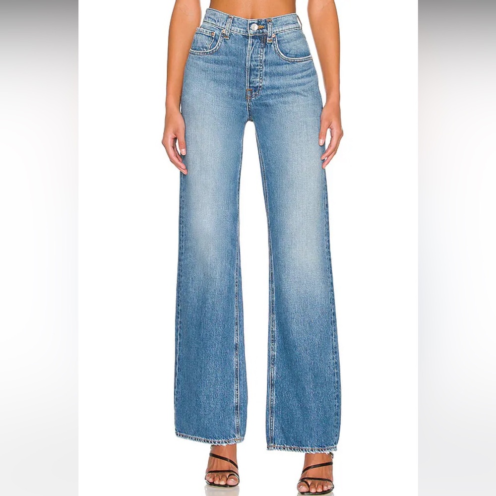 NWT - GRLFRND Brooklyn high rise straight -size 26- medium wash “Chelsea market”